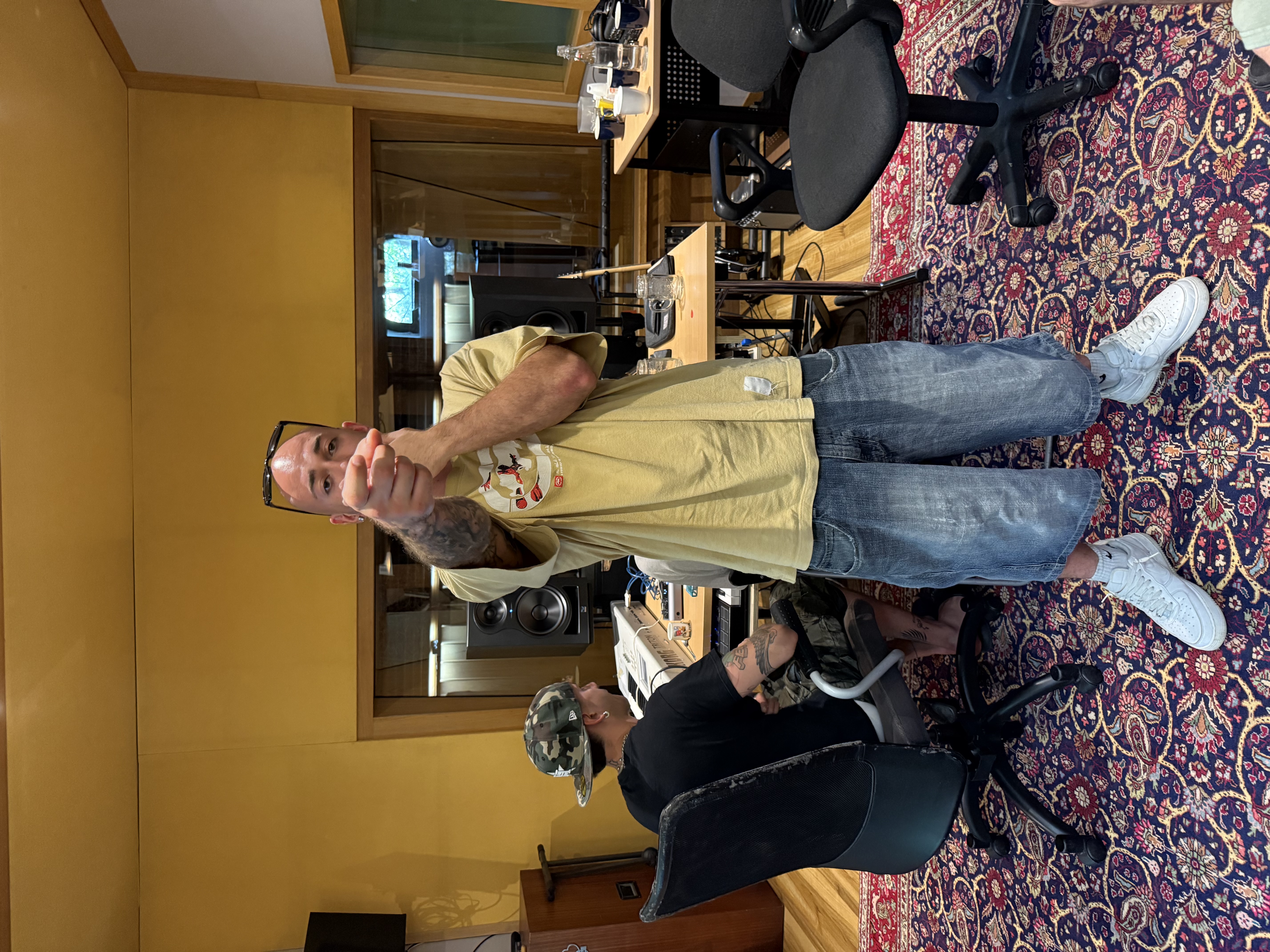 SGHEB in studio